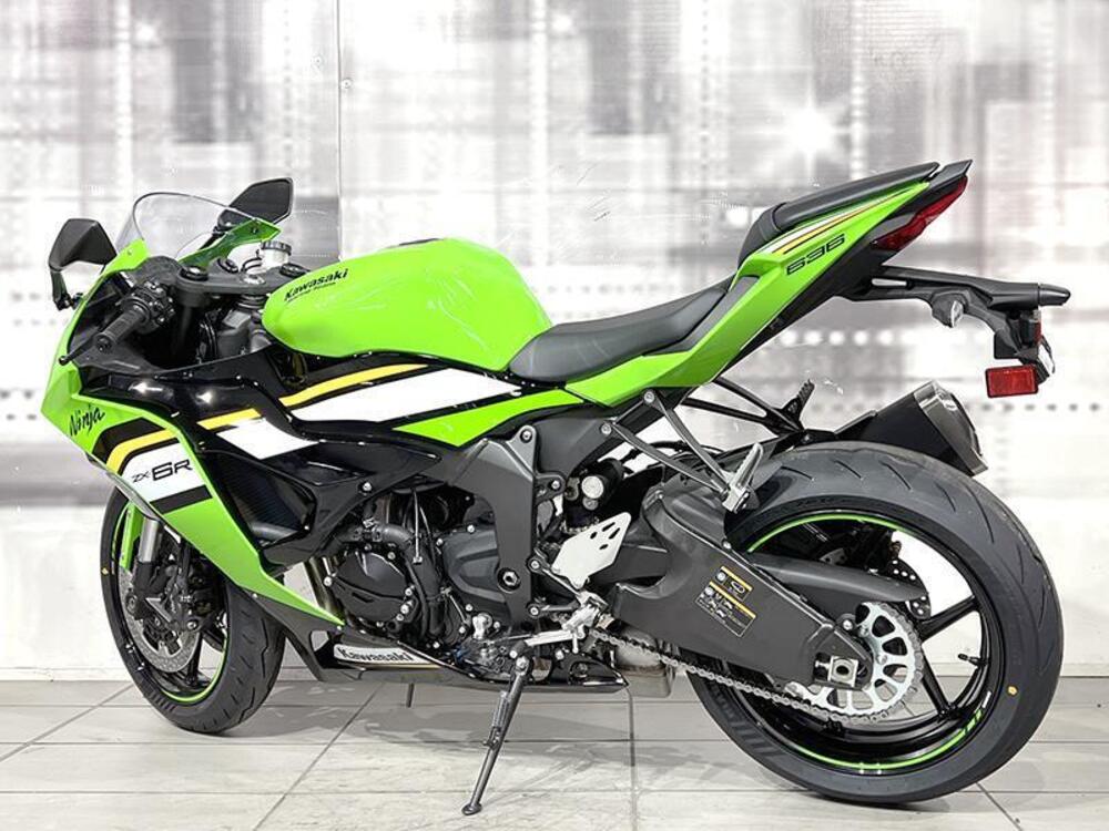 Kawasaki Ninja 125 (2021 - 25) (2)