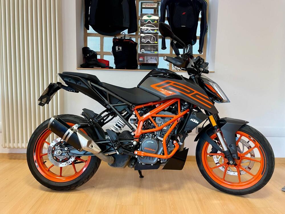 KTM 125 Duke (2021 - 23)