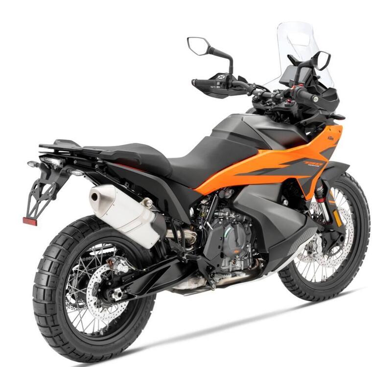 KTM 790 Adventure (2023 - 24)