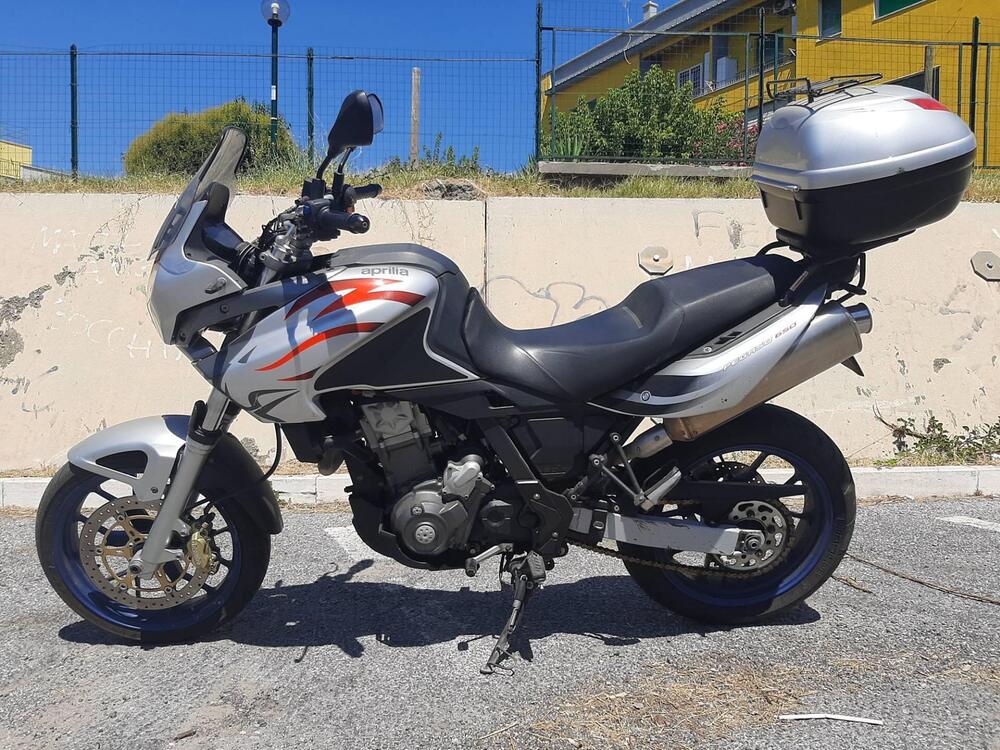 Aprilia Pegaso 650 Strada (2005 - 11)