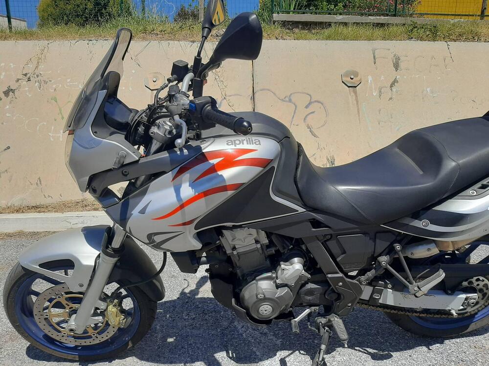 Aprilia Pegaso 650 Strada (2005 - 11) (5)