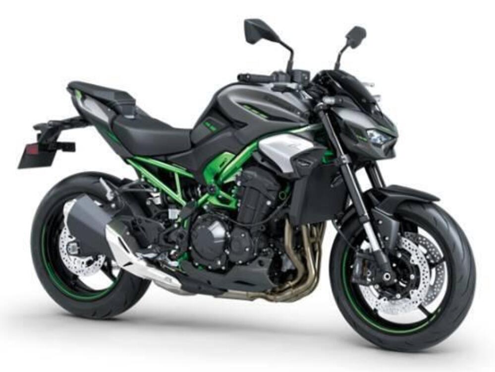 Kawasaki Z 900 (2025)