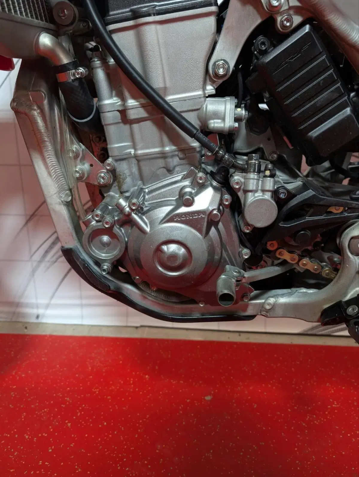 Honda CRF 450R (2021) (15)