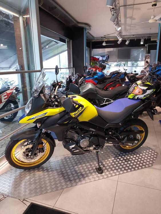 Suzuki V-Strom 650XT (2021 - 25)