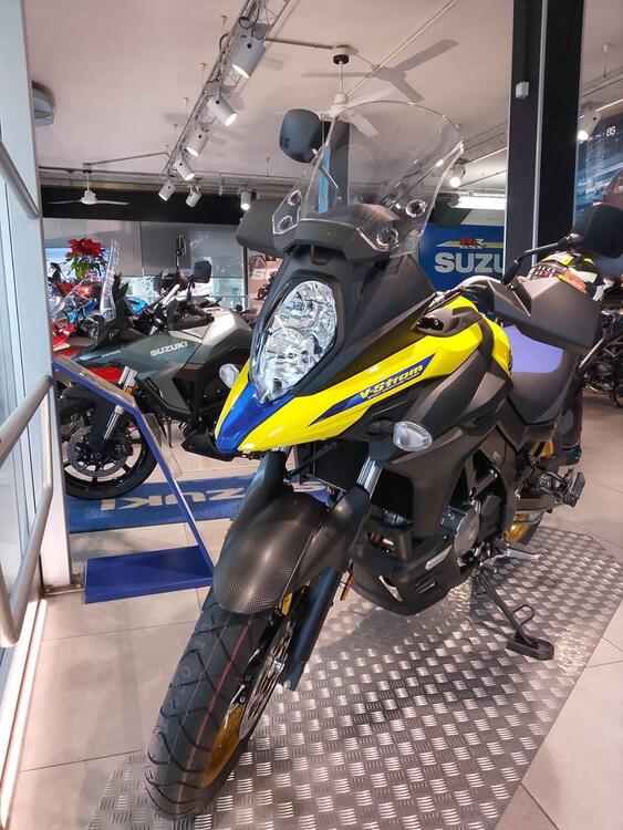 Suzuki V-Strom 650XT (2021 - 25) (2)