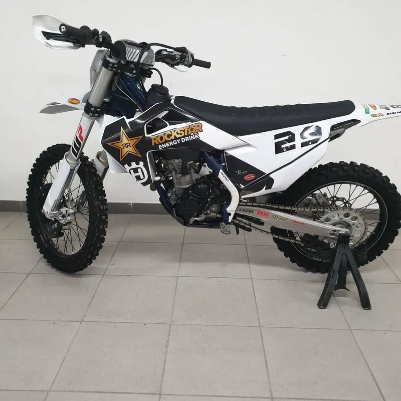 Husqvarna FC 250 (2022)