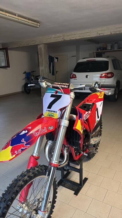 GASGAS MC 125 (2021) (2)