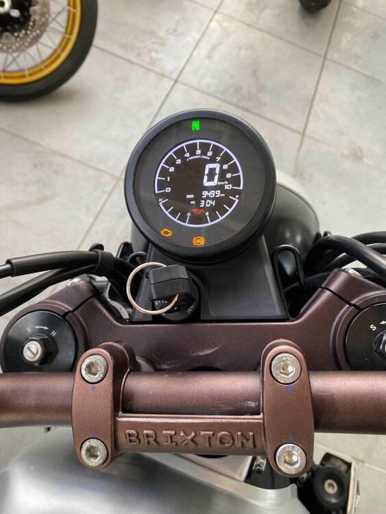 Brixton Motorcycles Crossfire 500 X (2021 - 25) (2)