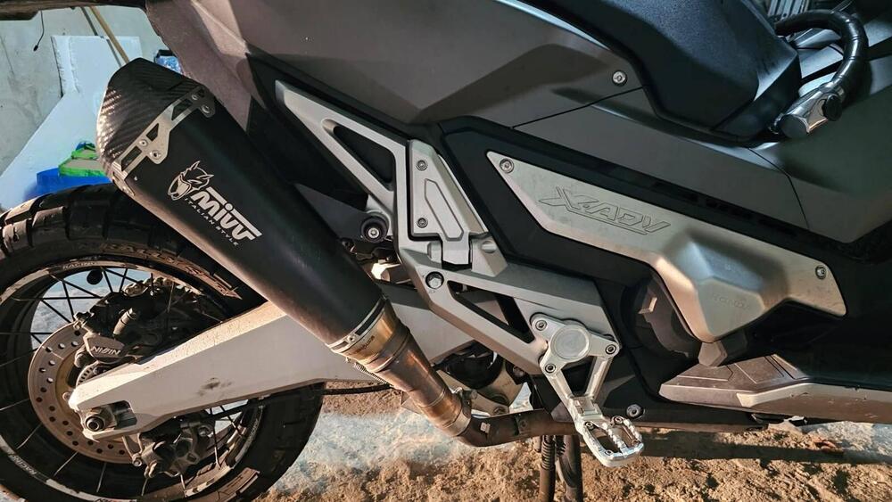 Honda X-ADV 750 (2018 - 20) (2)