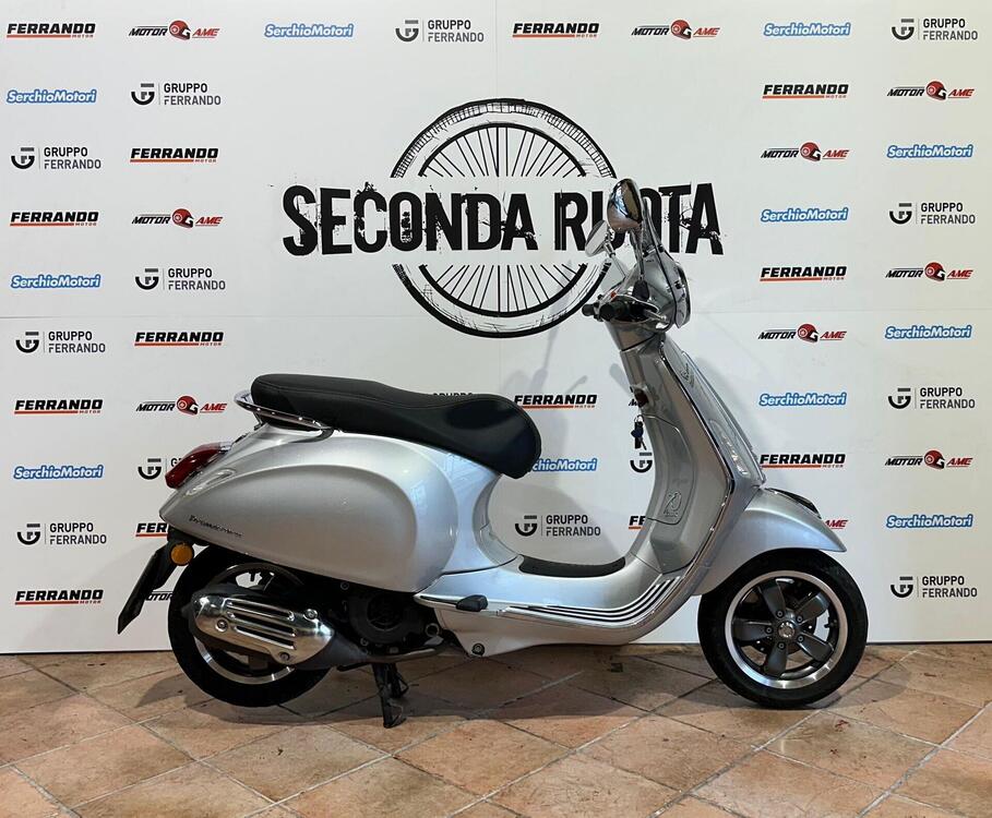 Vespa Primavera 150 3V ie ABS Settantesimo (2016)