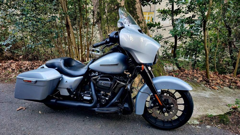 Harley-Davidson 114 Street Glide Special (2019 - 20) - FLHXS (5)