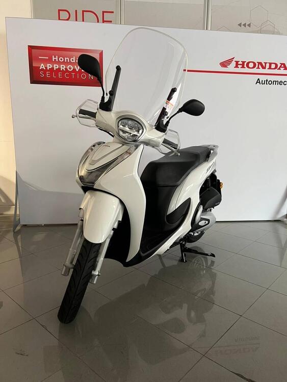 Honda SH 125 Mode (2021 - 25) (2)