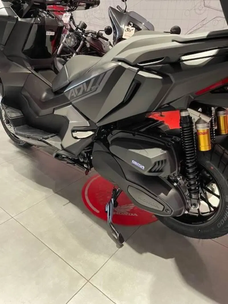 Honda ADV 350 Special Edition (2025 - 26) (6)