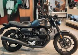 Moto Guzzi V7 Stone (2021 - 25) usata