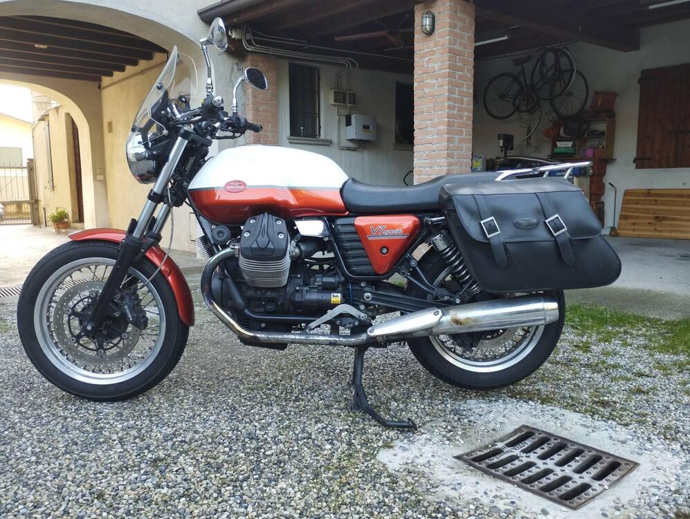 Moto Guzzi V7 Special (2012 - 14)