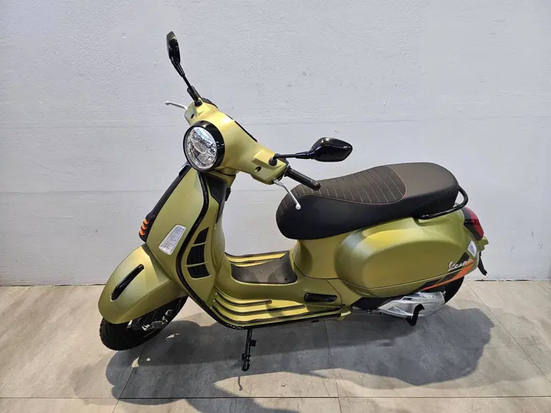 Vespa GTS 310 Supersport (2025 - 26) (2)