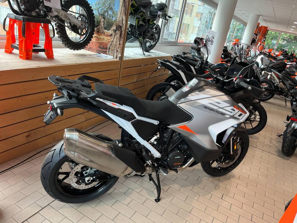 KTM 1290 Super Adventure S (2022 - 24)