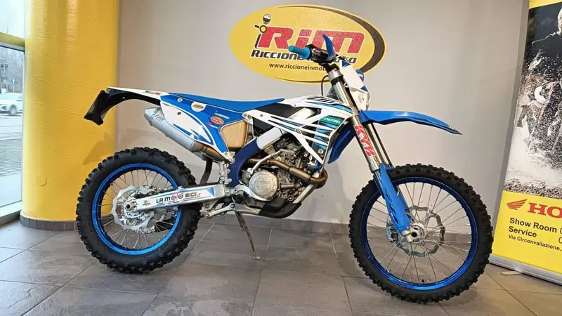 Tm Moto EN 300 Fi 4t (2021 - 22)