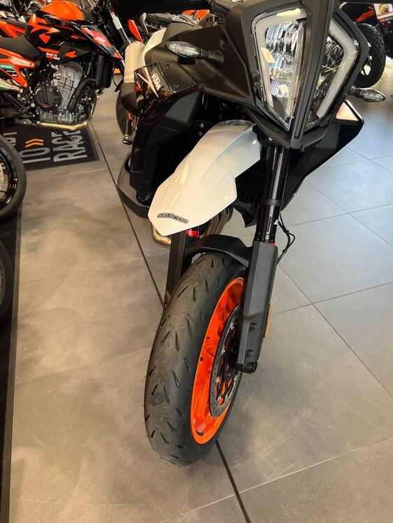 KTM 890 SMT (2023 - 25) (5)