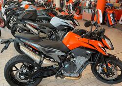 KTM 790 Duke L (2023 - 24) usata