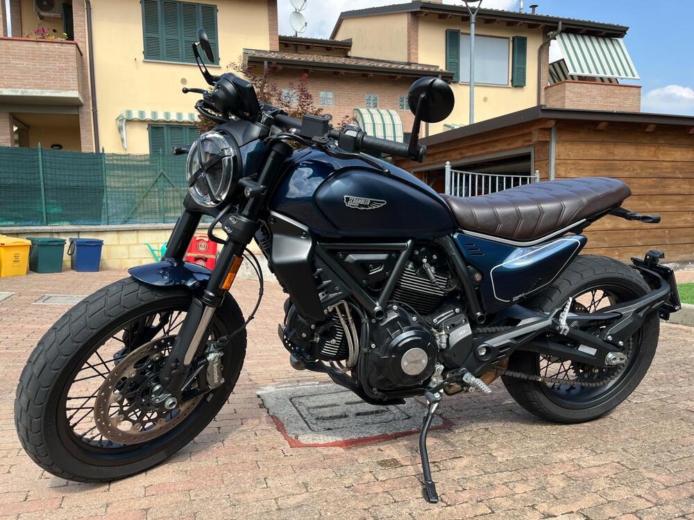 Ducati Scrambler 800 Nightshift (2023 - 25) (2)