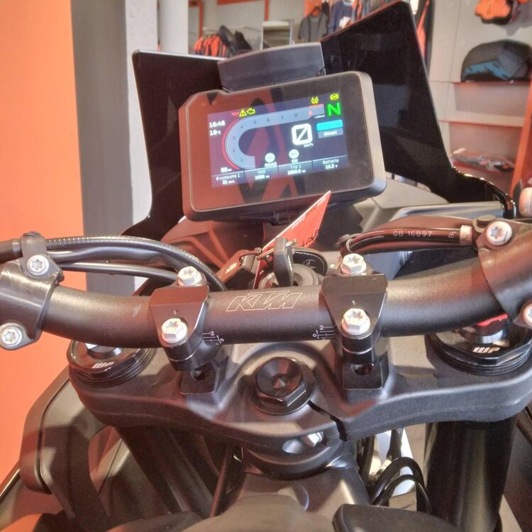 KTM 890 SMT (2023 - 25) (4)