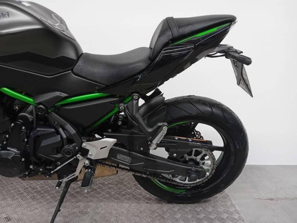 Kawasaki Z 650 (2021 - 24) (5)