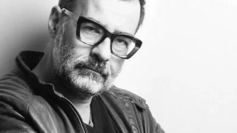 Addio a Luca Beatrice, il critico d'arte che amava le moto