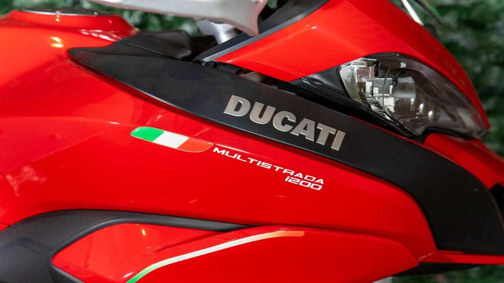 Ducati Multistrada 1200 S Touring D-air (2017) (2)