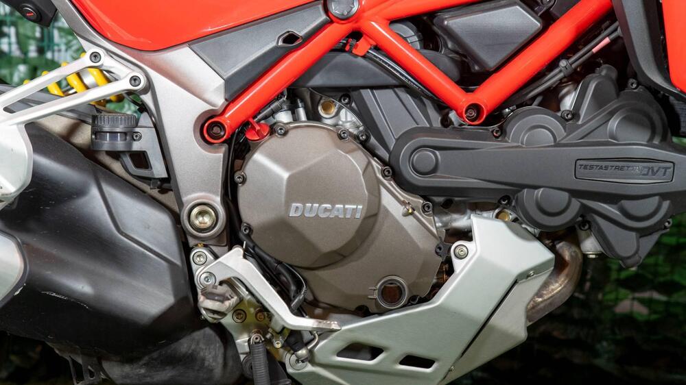 Ducati Multistrada 1200 S Touring D-air (2017) (4)