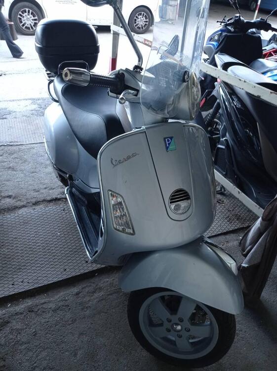 Vespa GTS 250 i.e. abs