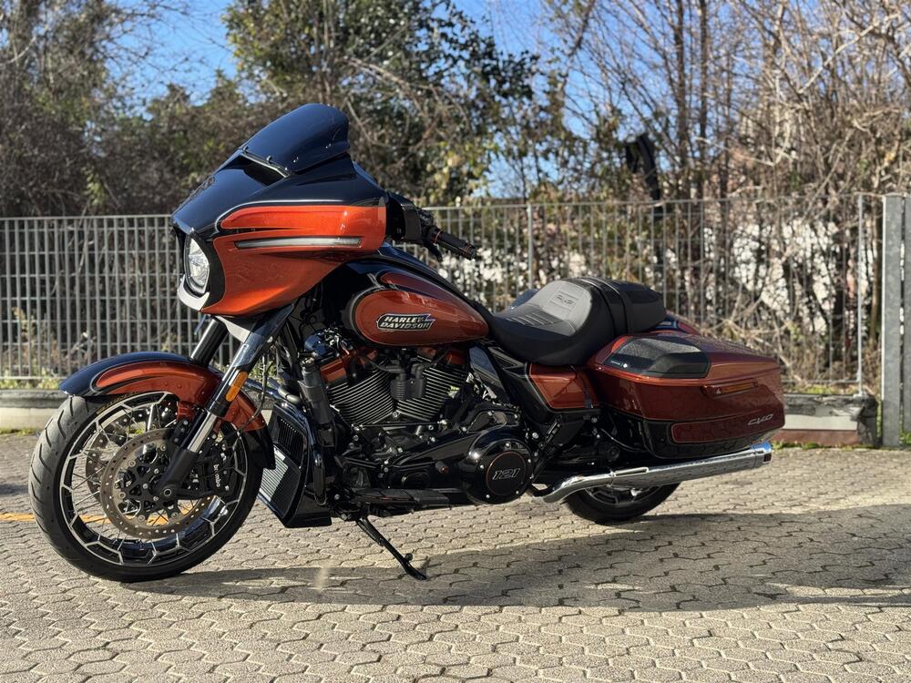 Harley-Davidson CVO Street Glide (2023)