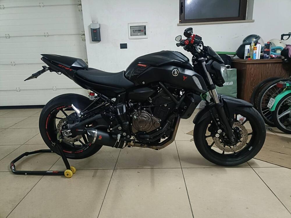 Yamaha MT-07 (2017 - 18) (3)