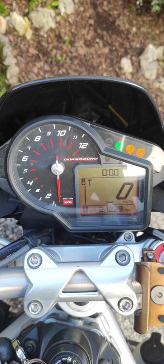 Aprilia Dorsoduro 750 ABS (2009 - 17) (2)