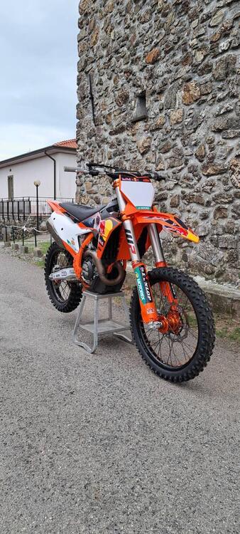 KTM 450 SX-F Factory (2023) (2)