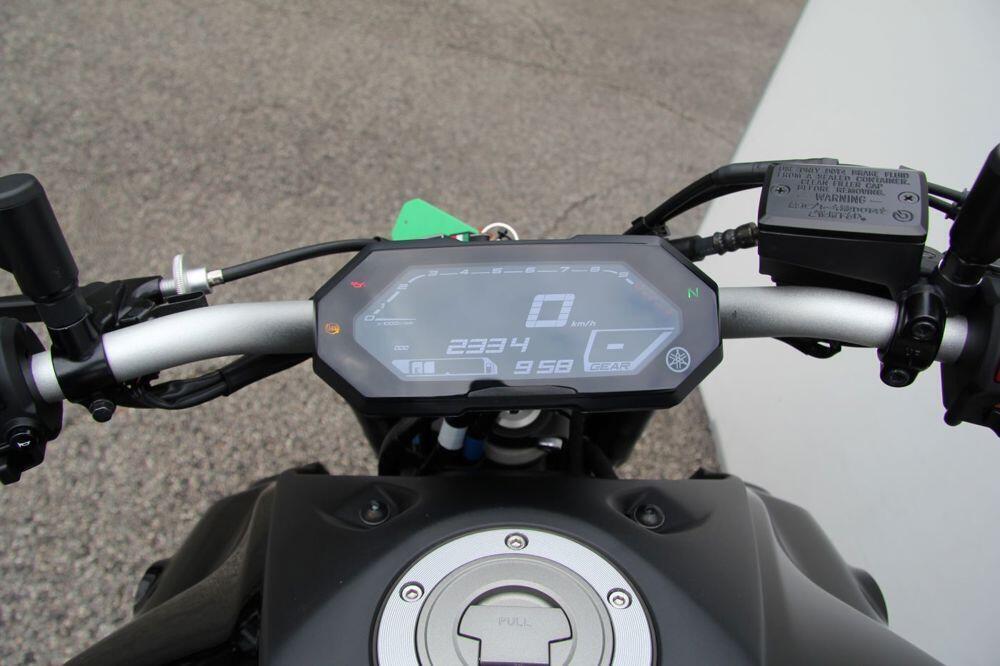 Yamaha MT-07 Pure (2023 - 25) (5)