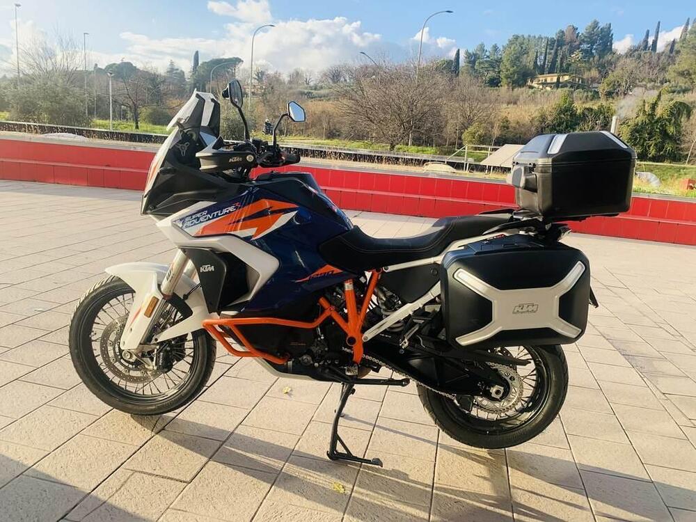 KTM 1290 Super Adventure R (2021) (4)