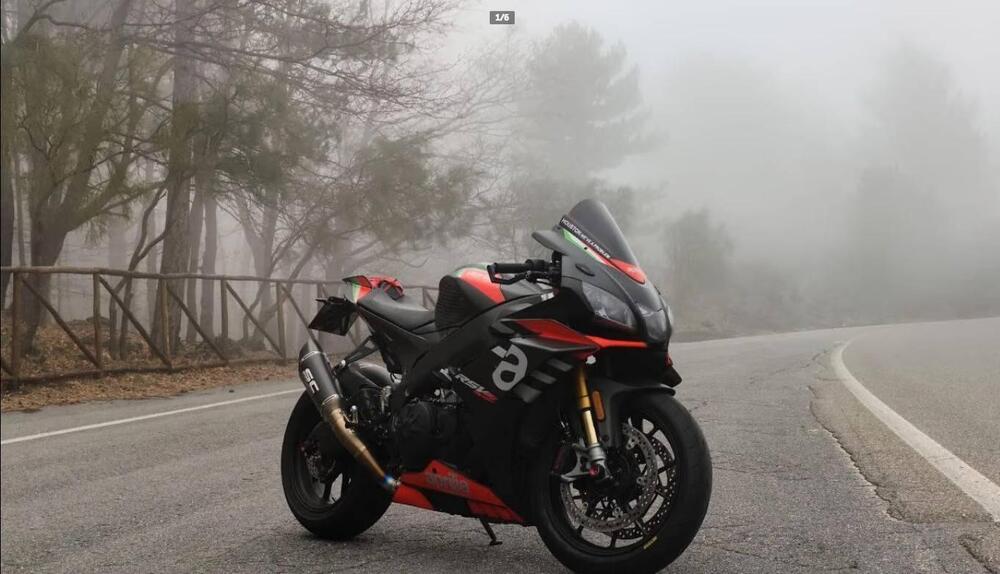 Aprilia RSV4 1100 Factory (2020)