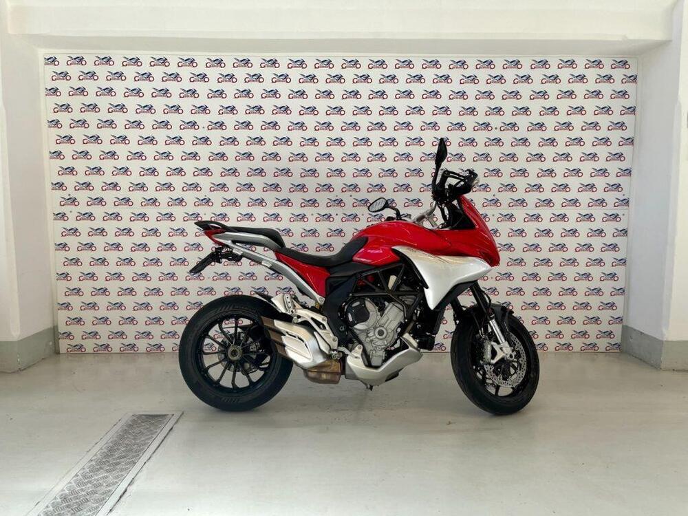 MV Agusta Turismo Veloce 800 (2014 - 16) (3)