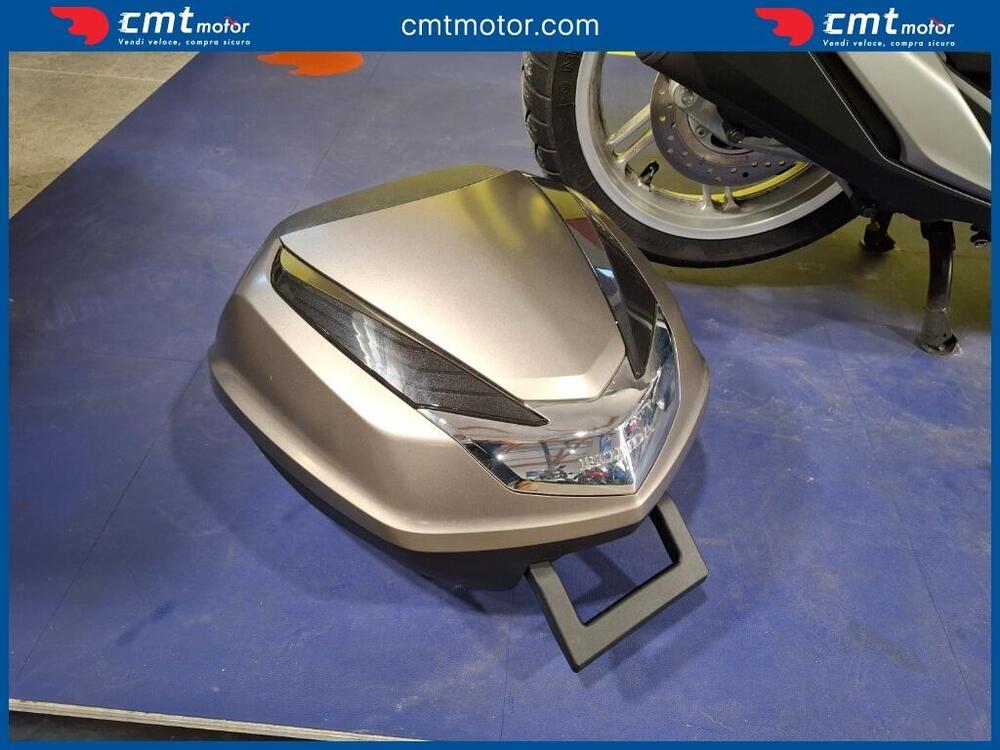 Honda SH 350 (2021 - 24) (2)