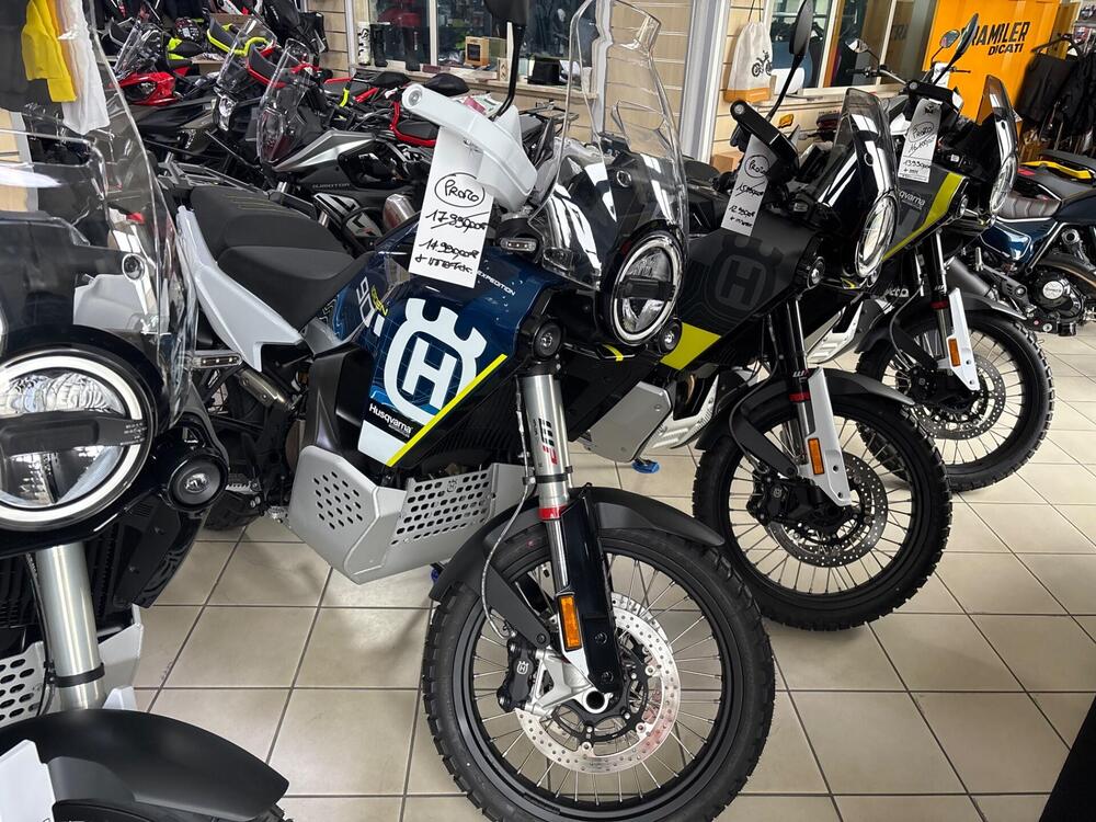 Husqvarna Norden 901 Expedition (2023 - 24)