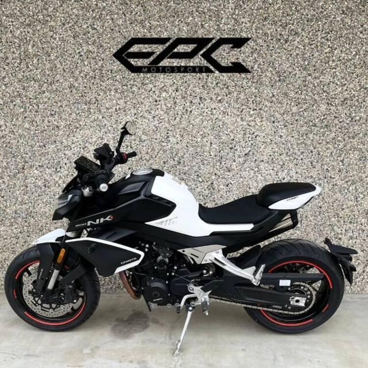 CFMOTO 800NK Advanced (2023 - 25) (2)