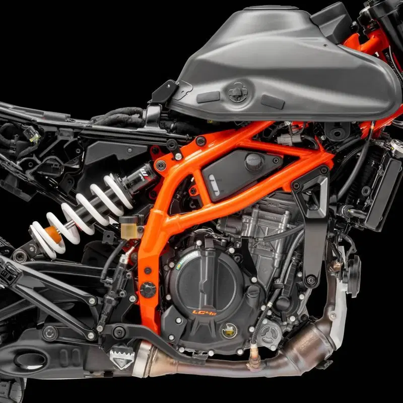 KTM 125 Enduro R (2025 - 26) (11)