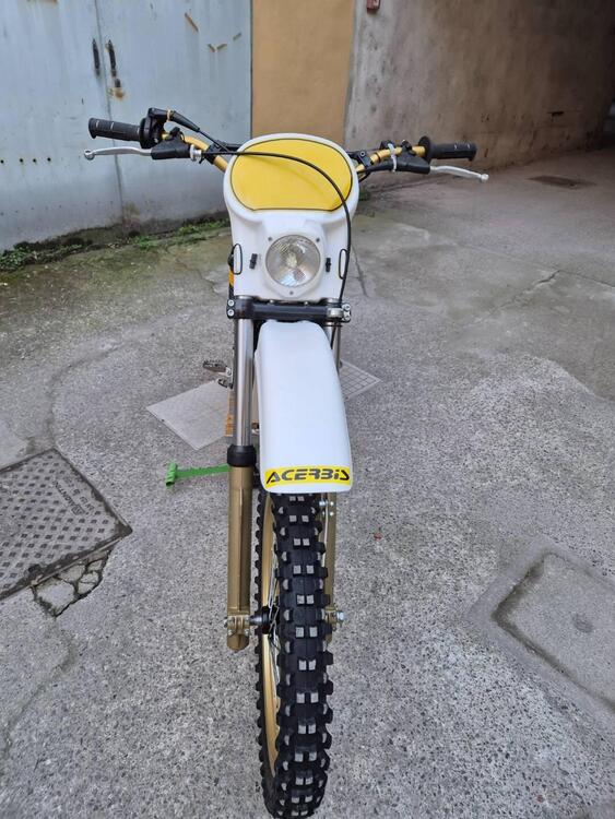 Husqvarna WR 125 (4)