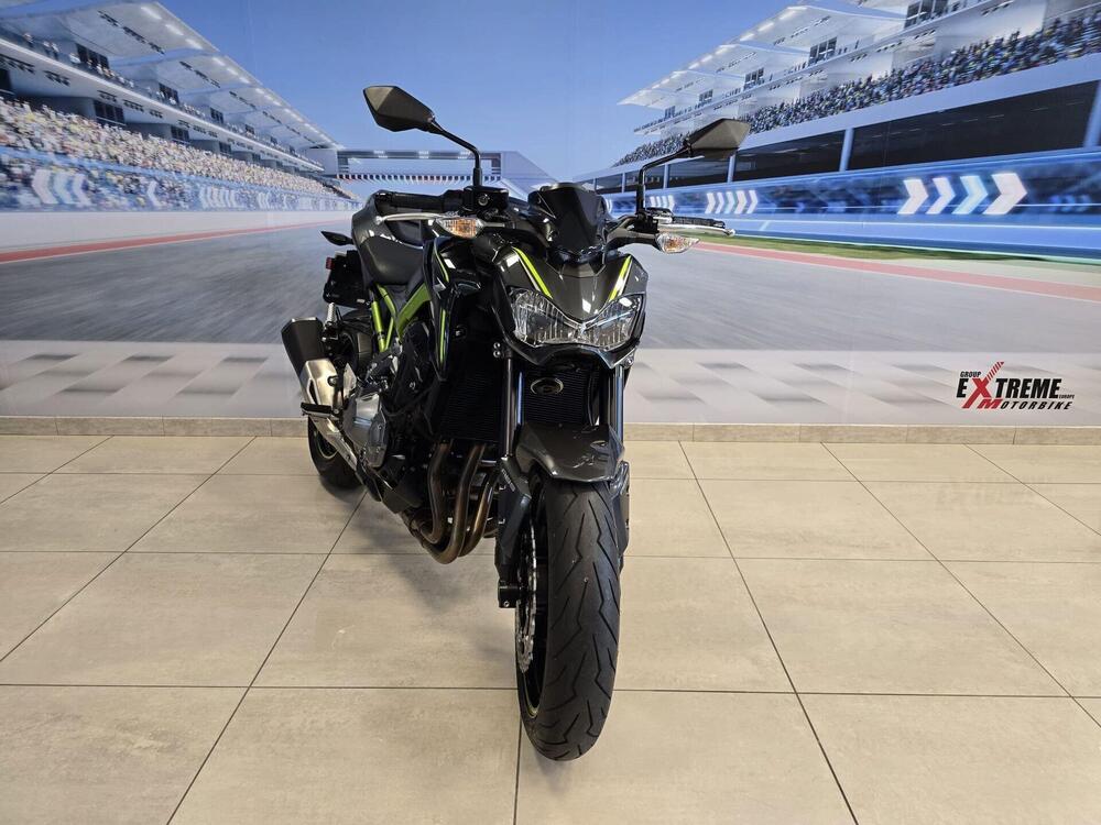 Kawasaki Z 900 (2017 - 18) (3)