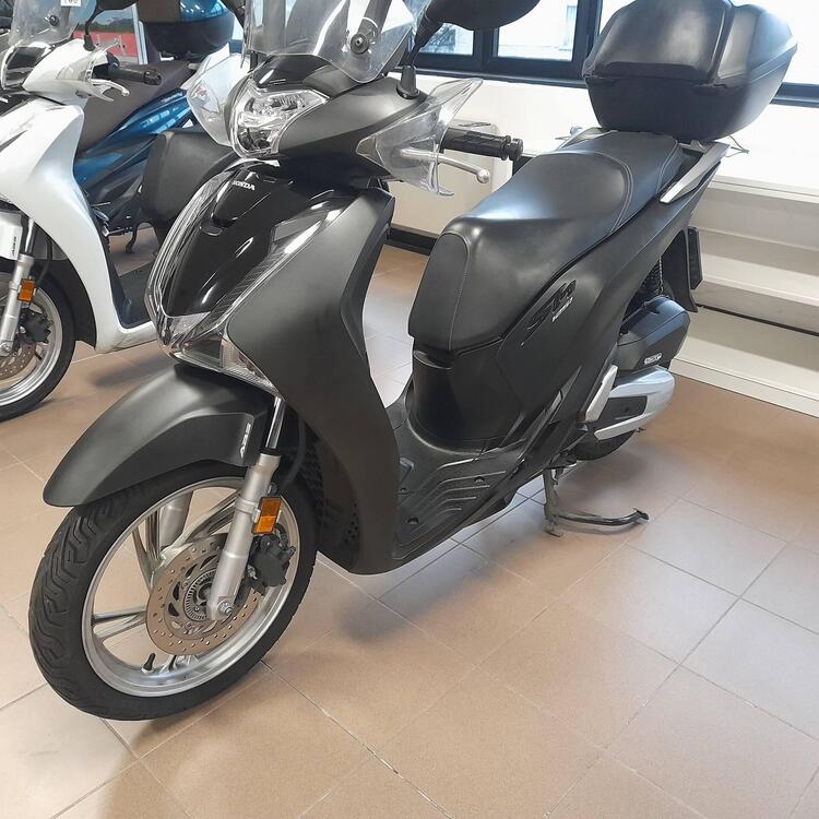 Honda SH 125i (2017 - 19) (4)