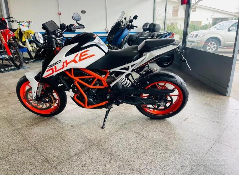 KTM 390 Duke ABS (2017 - 20) (2)