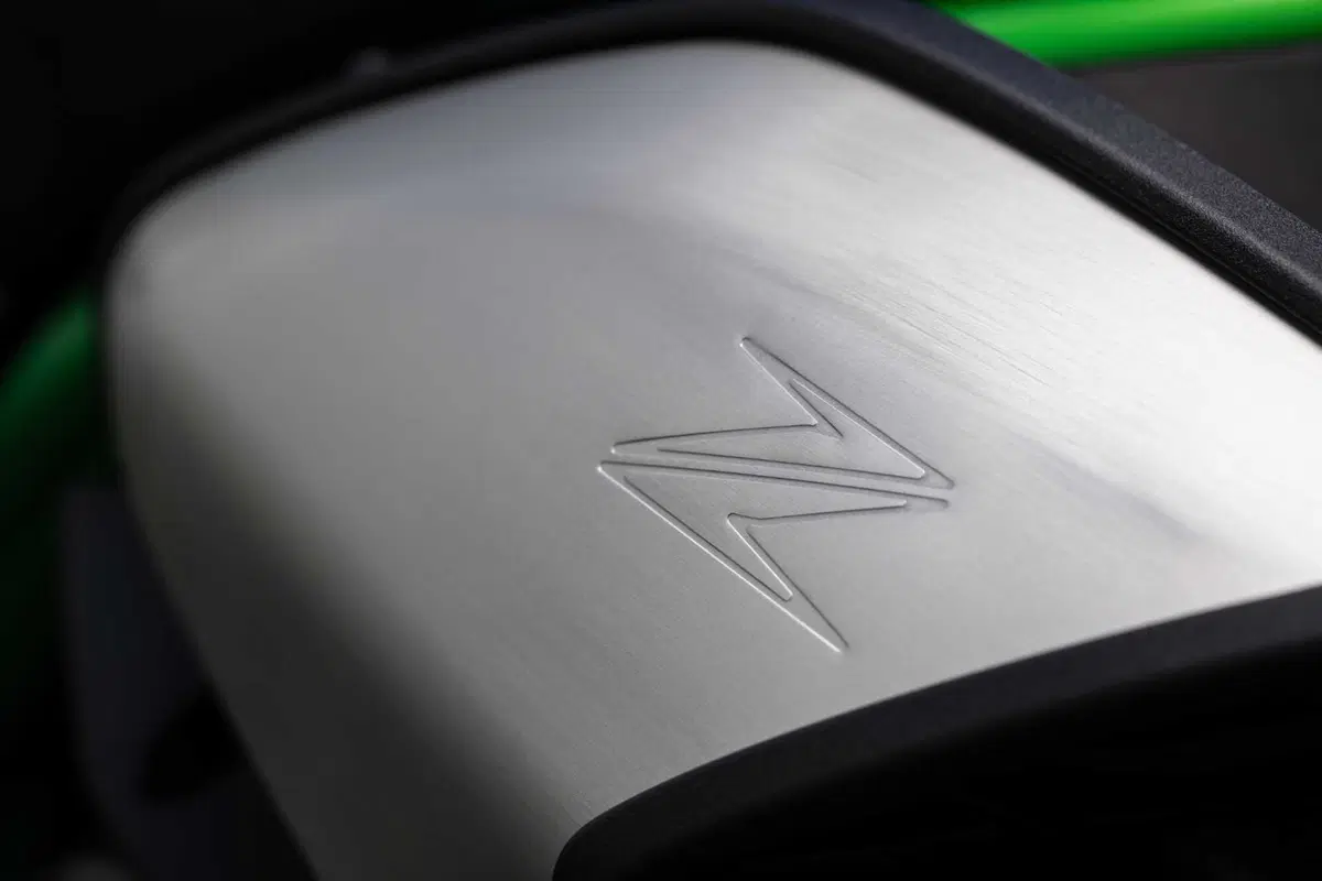 Kawasaki Z900 2025 TEST [VIDEO E GALLERY] (78)