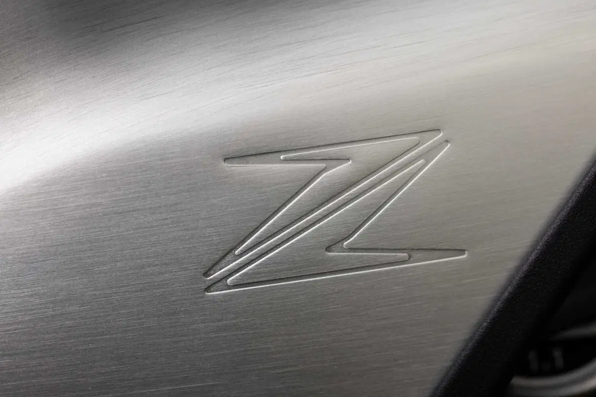 Kawasaki Z900 2025 TEST [VIDEO E GALLERY] (80)