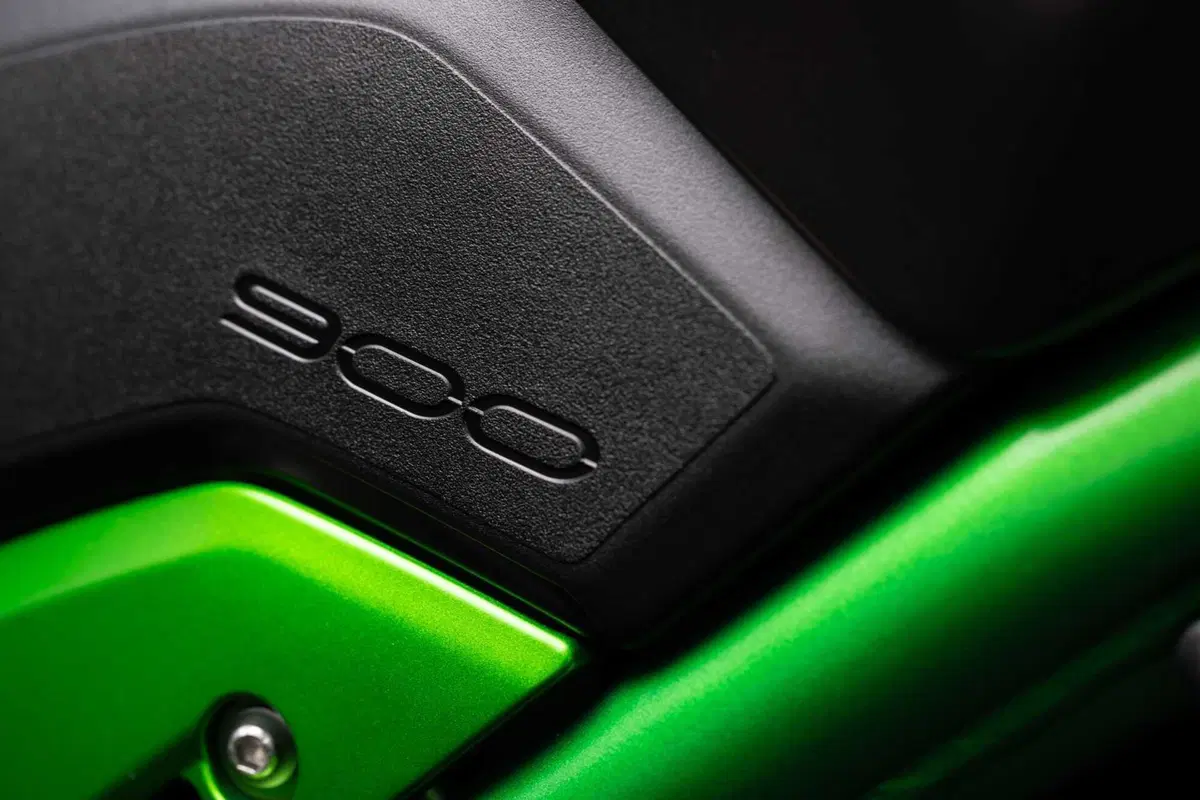 Kawasaki Z900 (10)